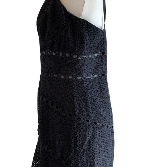 Bardot Ariana Dress Fit and Flare Eyelet High Low - Picture 4 of 15